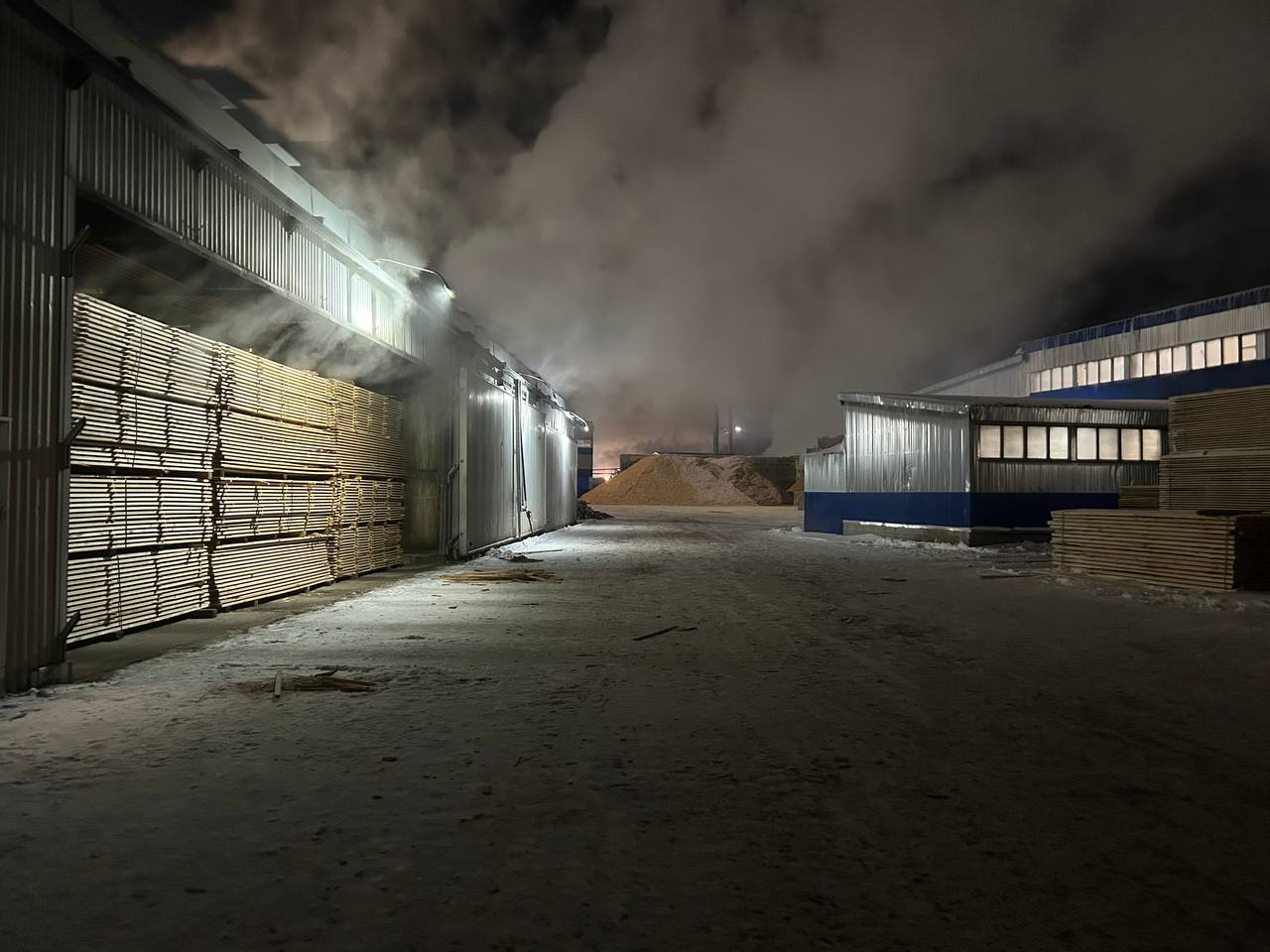 В Усть-Илимске начато расследование тяжелого несчастного случая на деревообрабатывающем предприятии